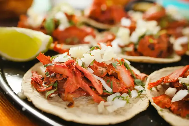 Adobada Vs Al Pastor - ¿Cuál es la diferencia? 1 Adobada Vs Al Pastor - ¿Cuál es la diferencia?