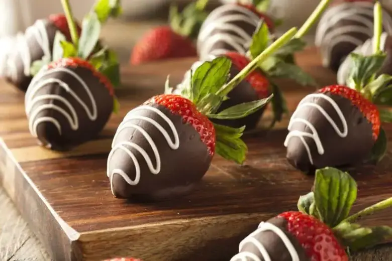 ¿Se pueden congelar las fresas cubiertas de chocolate?