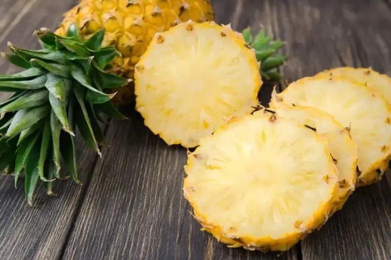 ¿Cómo madurar la piña más rápido en casa?