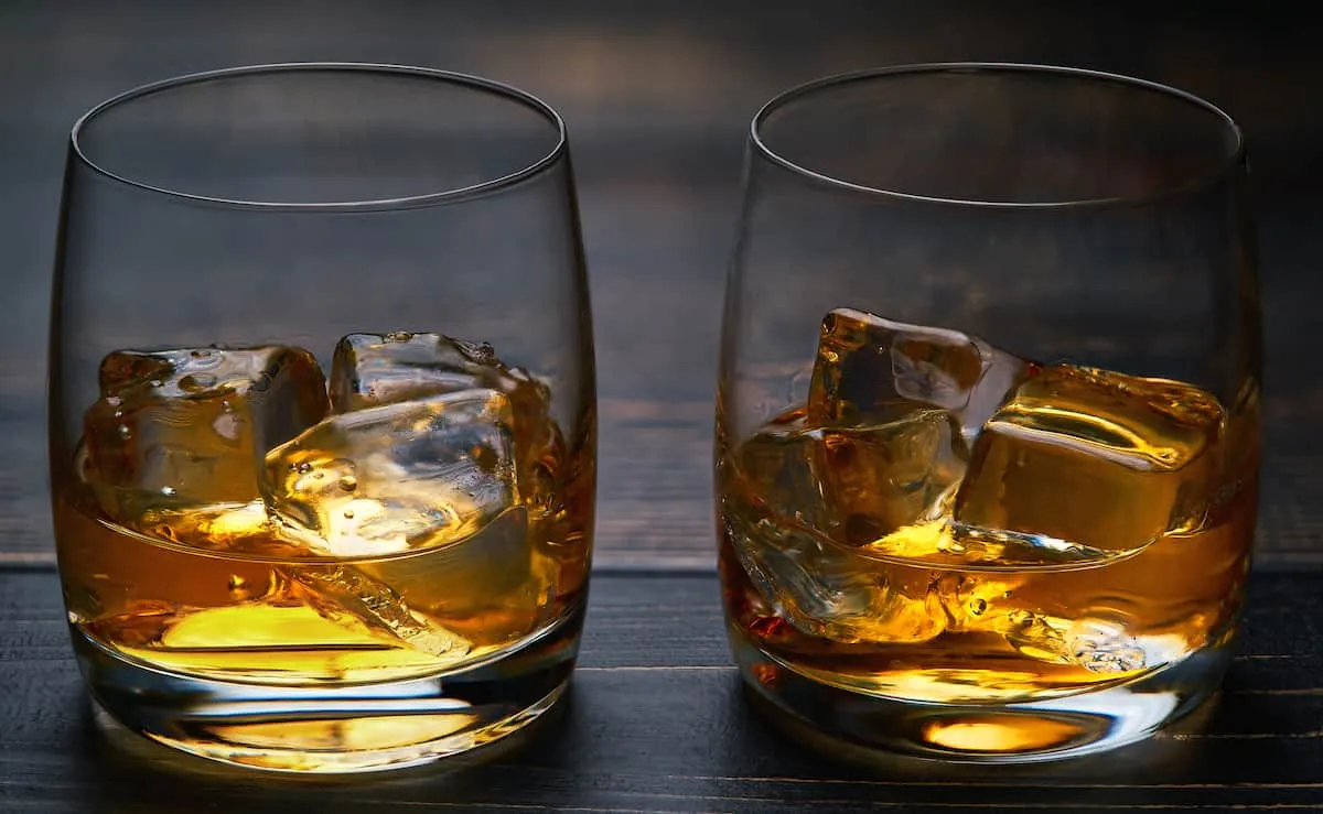 Tipos de whisky: Whisky vs Bourbon, características y diferencias