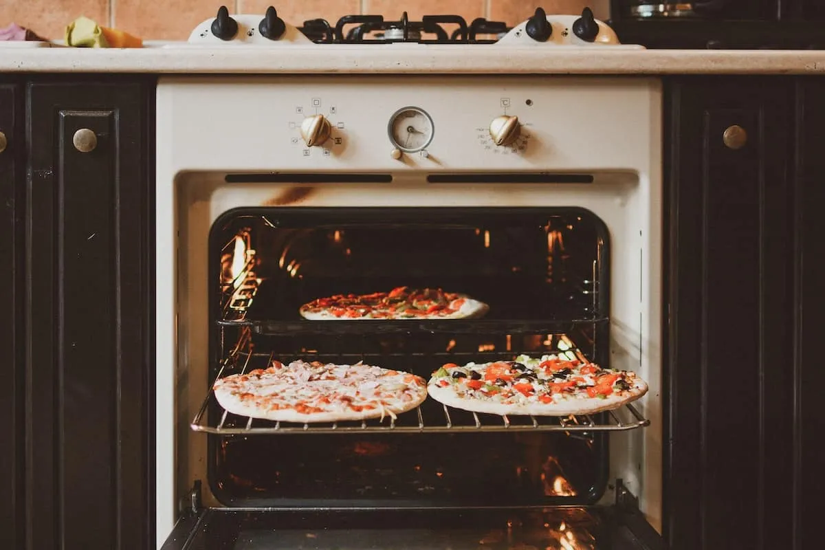 Consejos para congelar pizzas caseras como Papa Murphy's