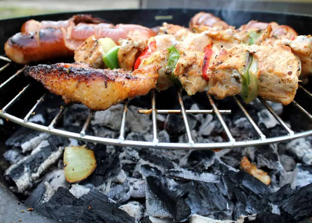 mejores carbones en trozos para el big green egg