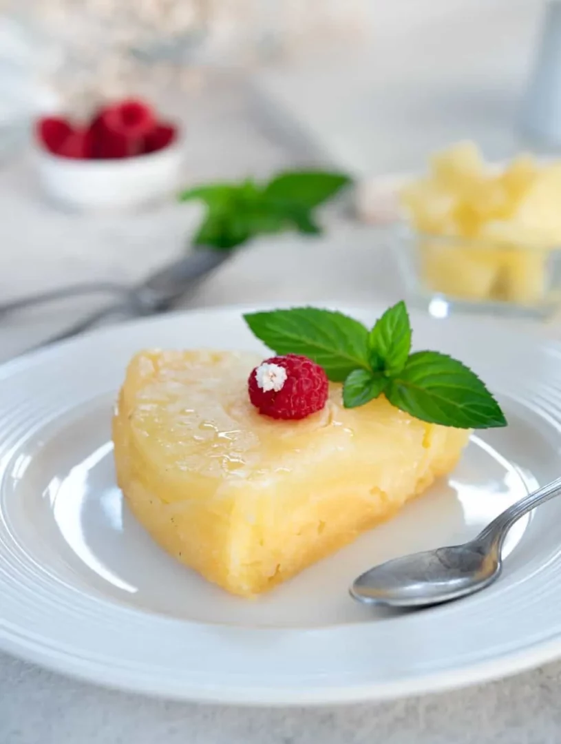 Recetas de tarta de piña sin azúcar moreno, postres saludables y dulces al revés para Navidad o fiestas especiales.
