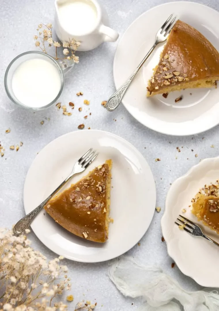 tarta de caramelo con cobertura de caramelo